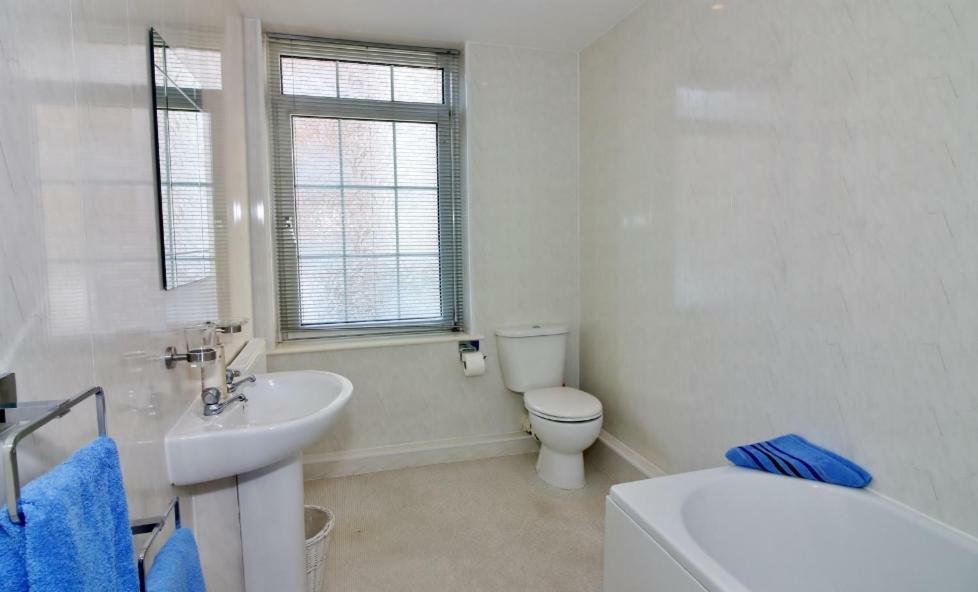 The Coach House Apartment Lytham St Annes Esterno foto